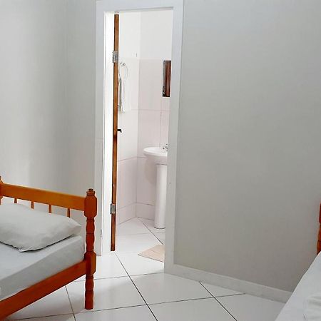 Hotel Bella Julia Жоїнвіль Екстер'єр фото